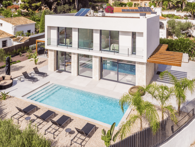 The Agency: 3 Stunning Villas on the Costa Blanca For Sale